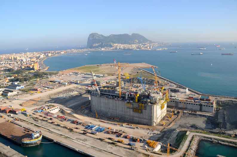 Luglio 2007 - Viene completata la struttura principale in cemento armato (GBS) 
